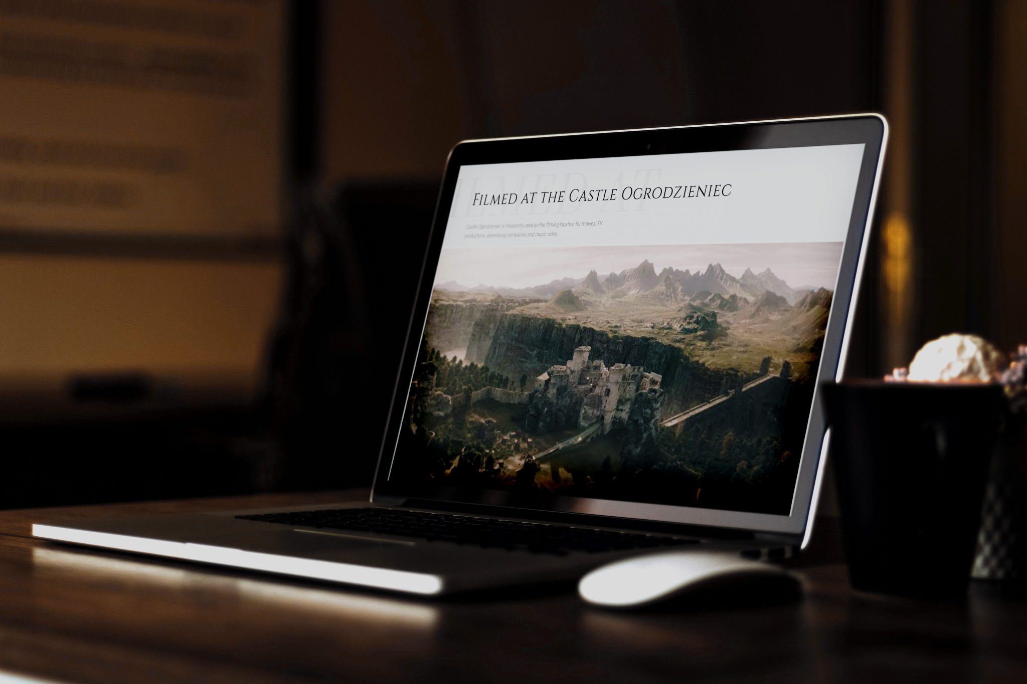 Destinations_Rising_Screen_castle 2